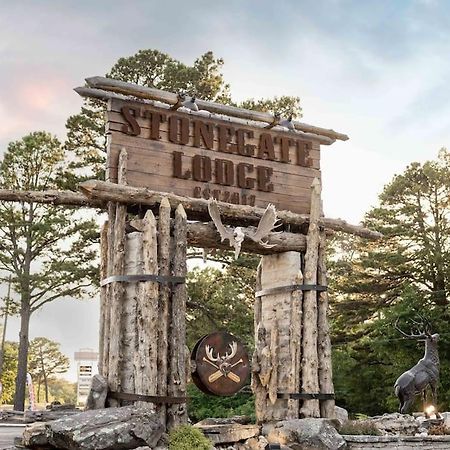 Stonegate Lodge 2 Queen Beds Fast Wifi 50In Tv Salt Water Pool Room # 305 Eureka Springs Luaran gambar