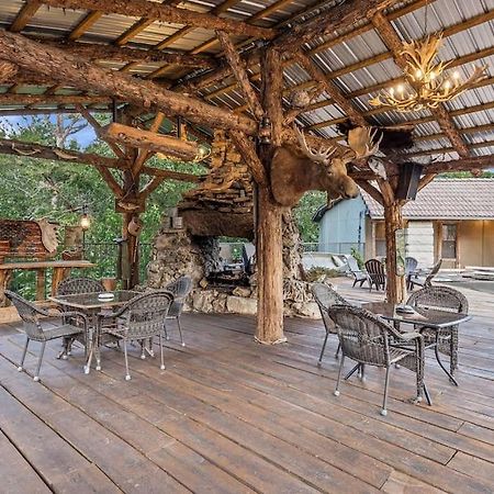 Stonegate Lodge 2 Queen Beds Fast Wifi 50In Tv Salt Water Pool Room # 305 Eureka Springs Luaran gambar