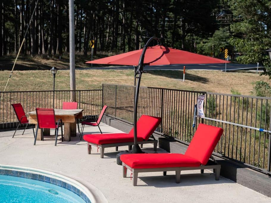 Stonegate Lodge 2 Queen Beds Fast Wifi 50In Tv Salt Water Pool Room # 305 Eureka Springs Luaran gambar